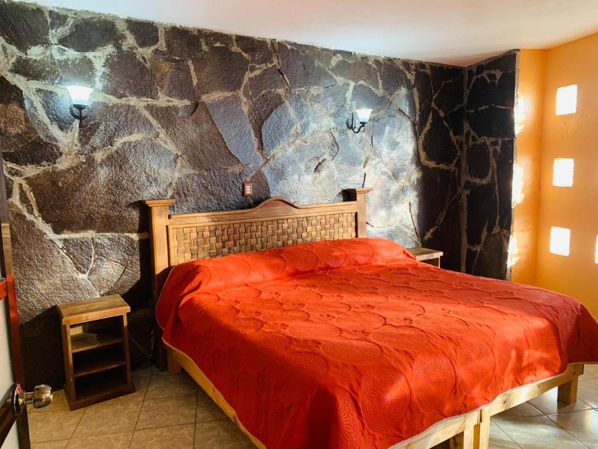 Hotel Posada Victor Antonio Zacatlán Exteriör bild